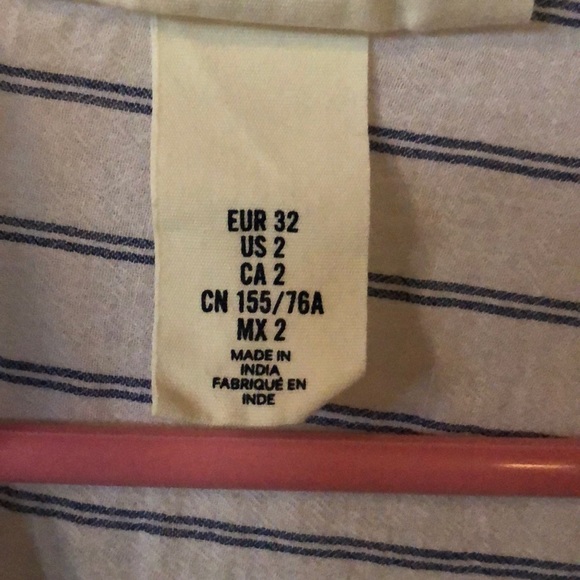 Button down blouse - Picture 2 of 4